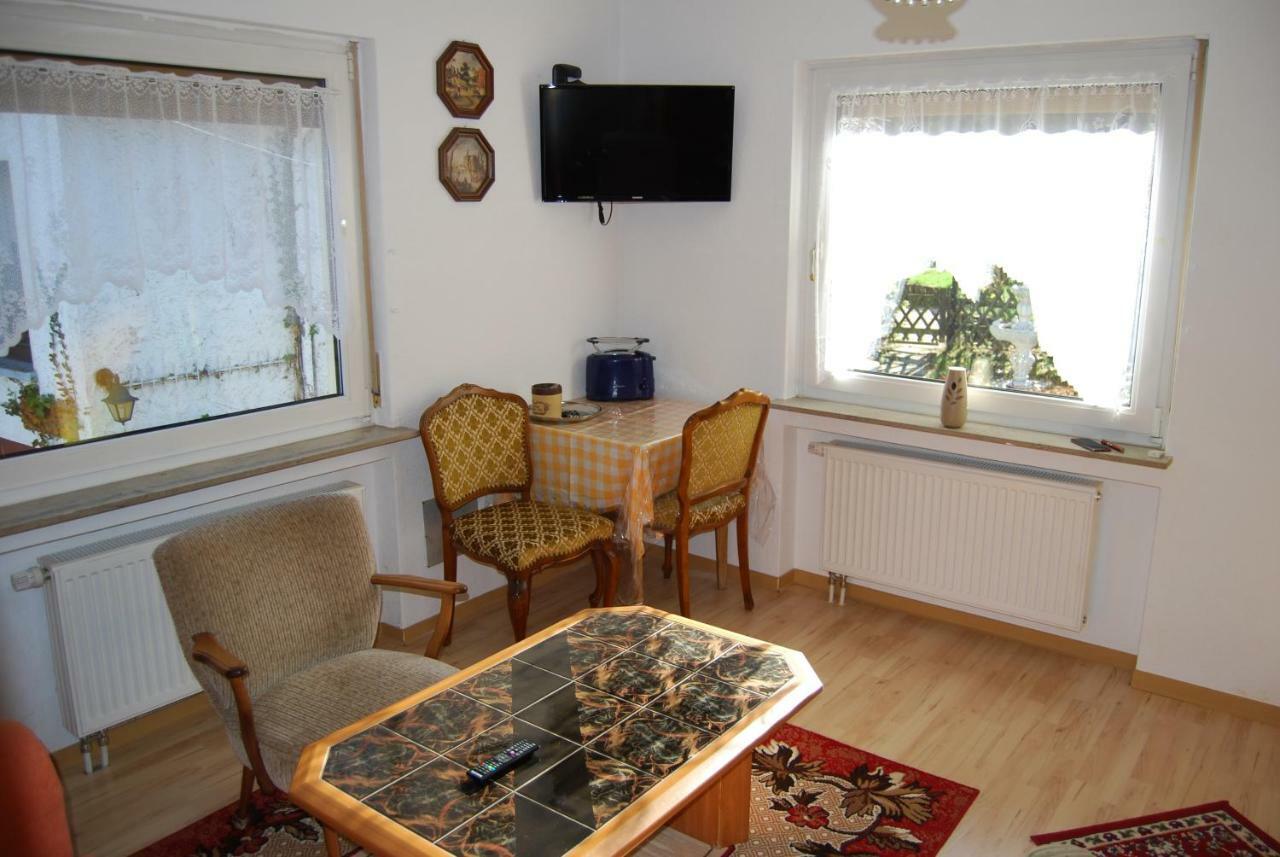 6 Schulstrasse Daire Biebertal Dış mekan fotoğraf